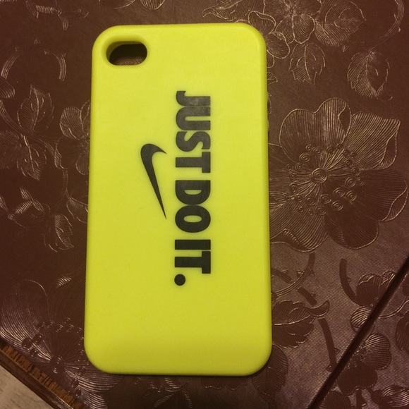 iPhone 4s phone case.