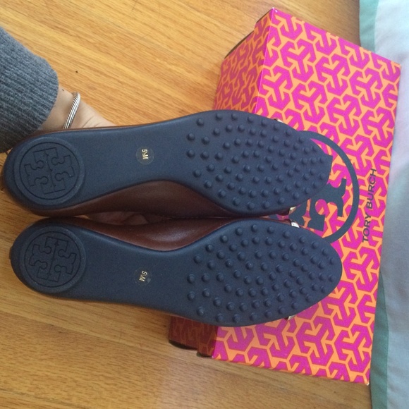 Tory Burch pacey driver ballet - Picture 4 of 8