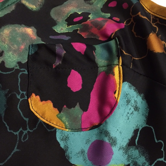 GLAM Top - Picture 2 of 3