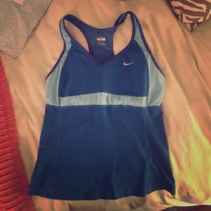 Nike womens medium tank top