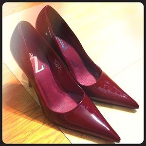 Type Z heels