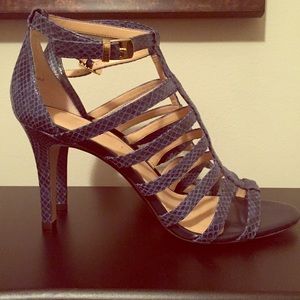 New Banana Republic heels