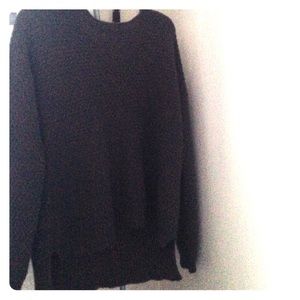 Greenish / brownish sweater