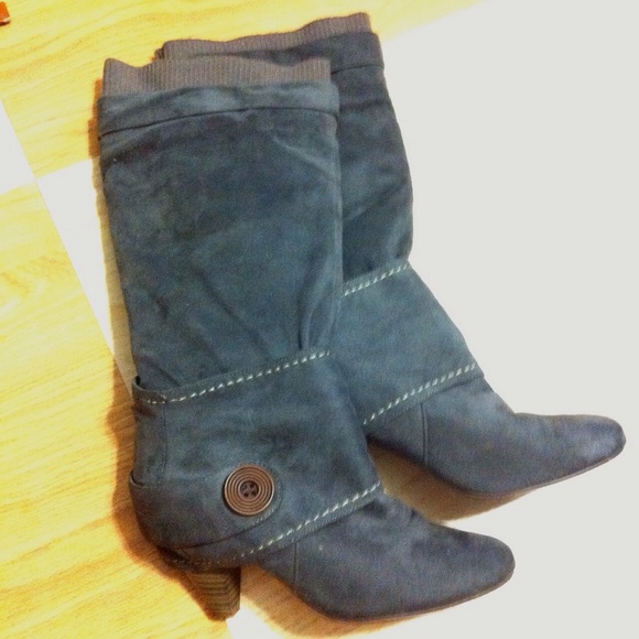 Loose grey asian-style boots - Picture 1 of 1