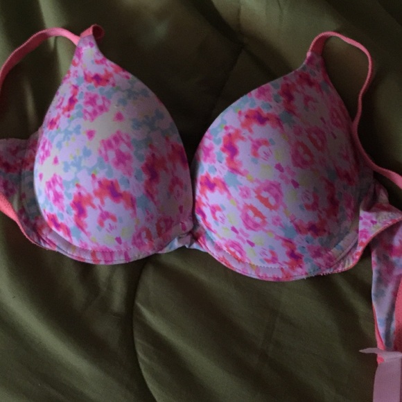 Vs bra