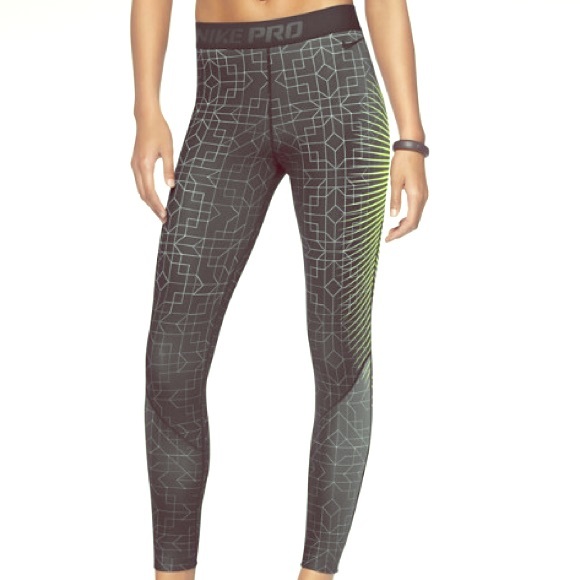 Nike Pro Printed Hyperwarm 2 leggings