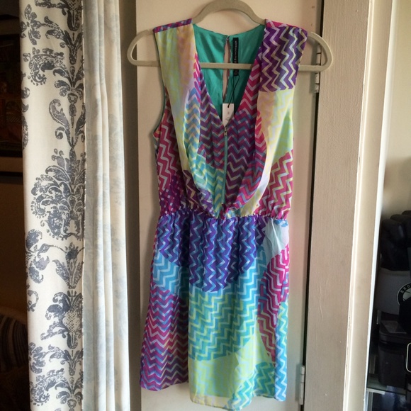 Sold in bundle - NWT Walter Baker pastel dress - Picture 3 of 4