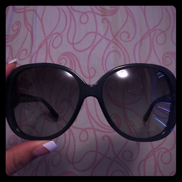 Burberry sunglasses