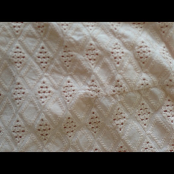 High Waisted Crochet Shorts - Picture 2 of 2