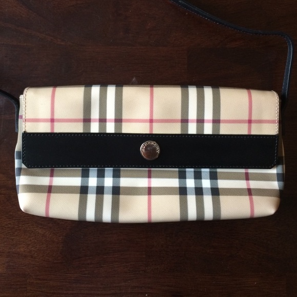 Burberry authentic nova check handbag - Picture 1 of 3