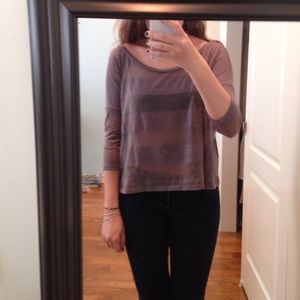 Cute quarter sleeve gray top