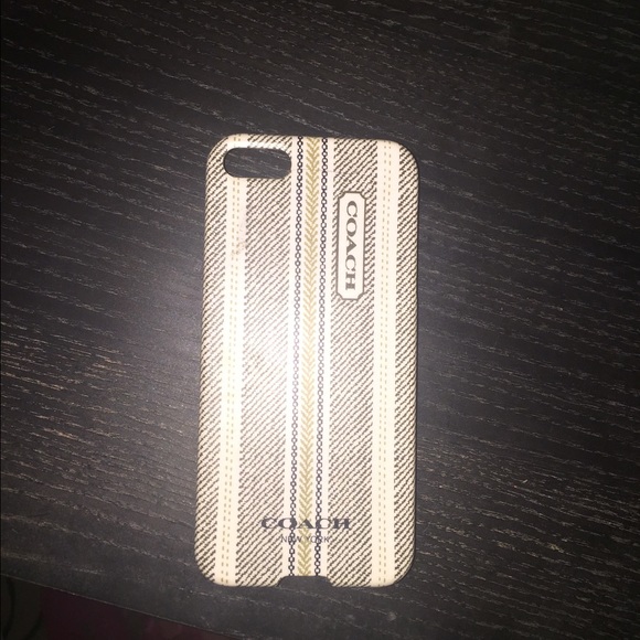 iPhone 5 hard snap on coach phone case! - Picture 1 of 2