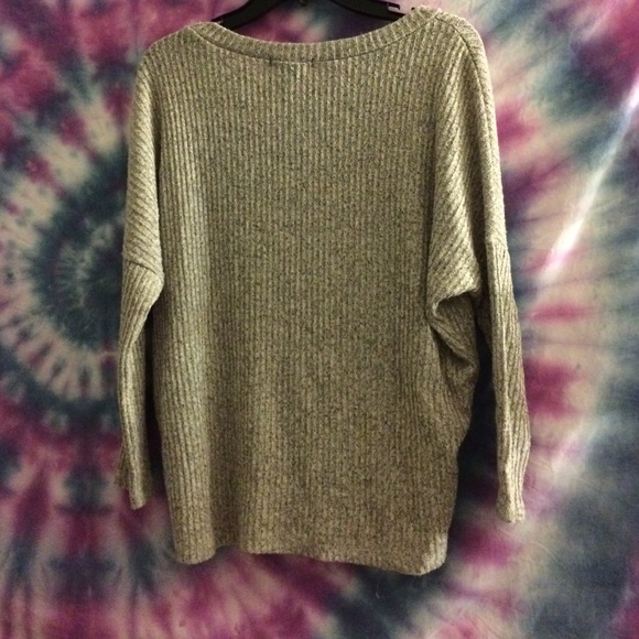 Sweater - Picture 3 of 3
