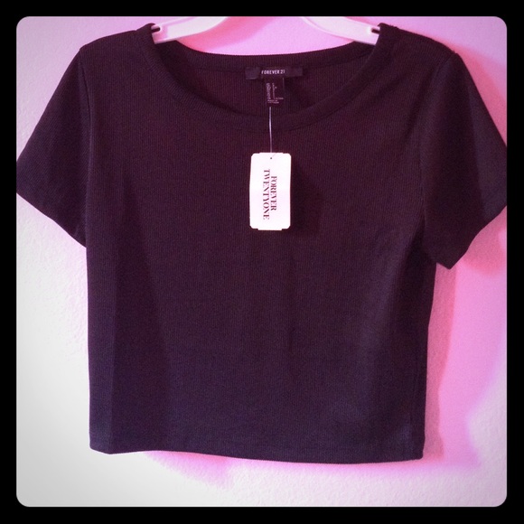 Forever 21 Tops - Ribbed crop top