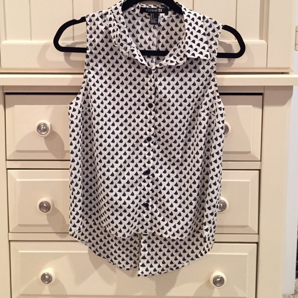 Silky sail boat collard button up