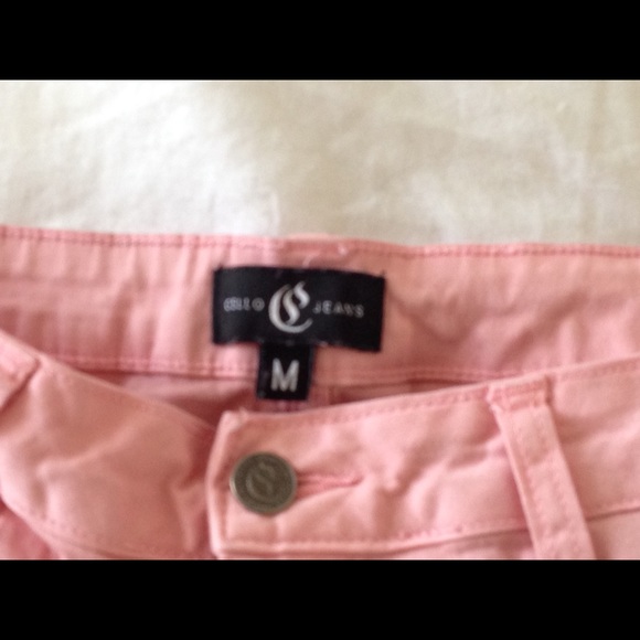 Bubblegum Pink Cuffed Shorts - Picture 2 of 3
