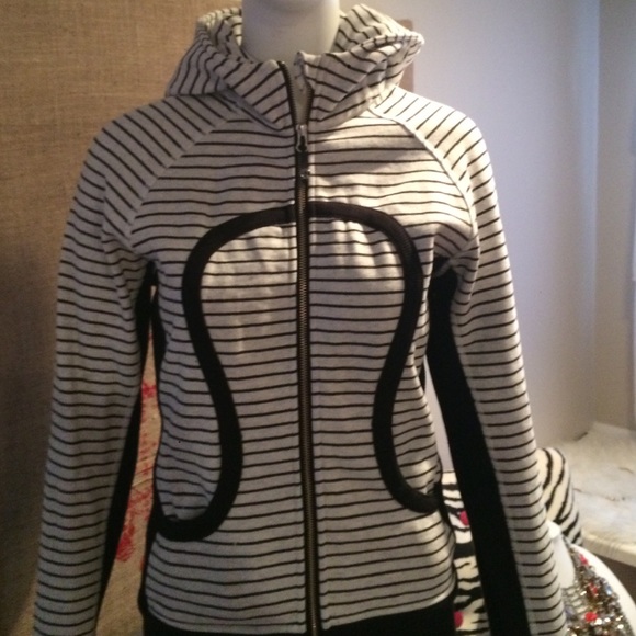 Black striped lululemon size 6 scuba hoodie