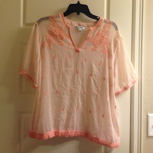 Old navy embroidered shirt