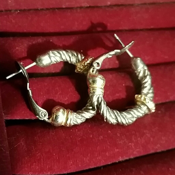 Earring Set - Picture 2 of 4