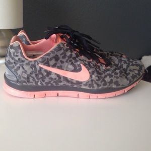 Nike free run size 7.5