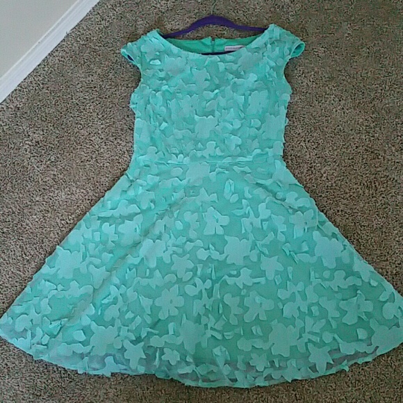 Lace dress👗 Reduced price only today