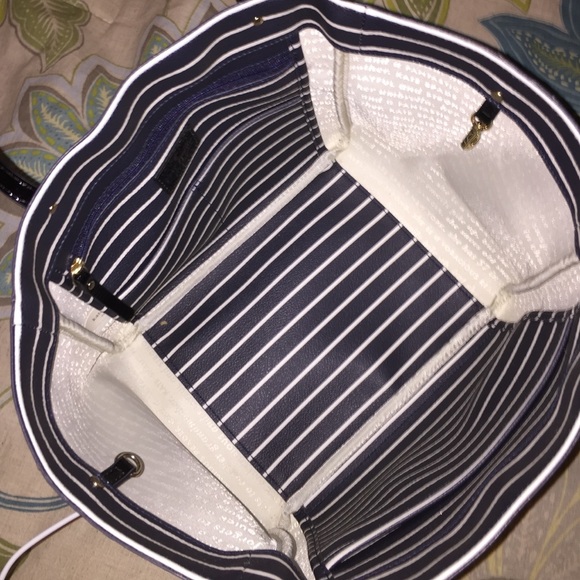 Kate Spade Purse - Picture 2 of 4