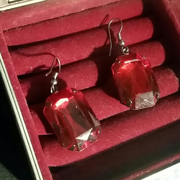 Earing pack 4