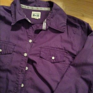 👍Converse purple button down shirt !!!