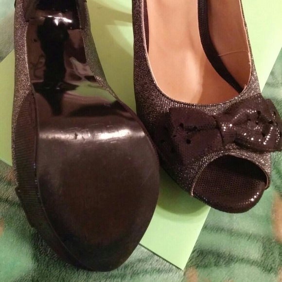 Glittery Black heels - Picture 4 of 4