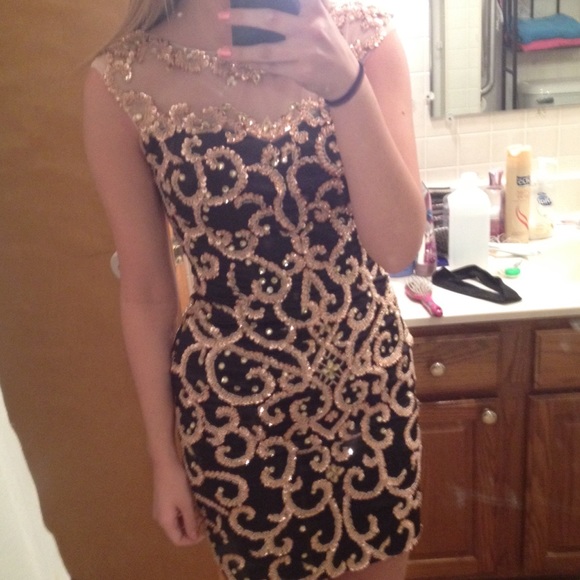 SOLD Homecoming dress