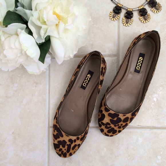 ecco leopard flats