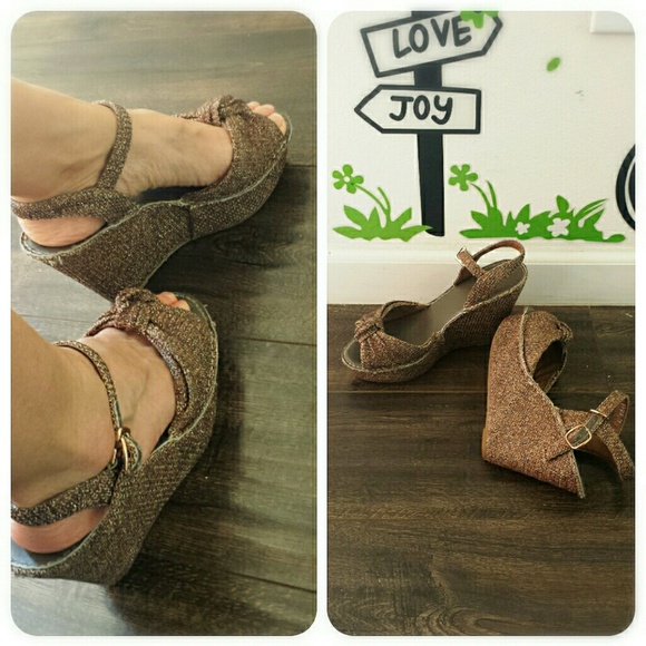 Very cute sparkling brown wedges sz 37 - Picture 2 of 4