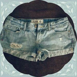 VS (PINK)JEAN'S SHORTS