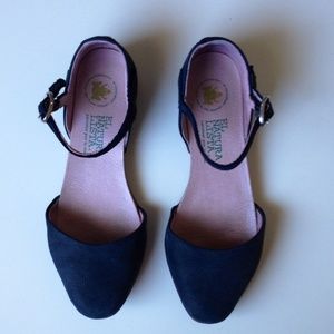 el Naturalista Black Maryjanes