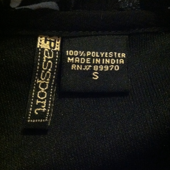 Adorable Dress by Passport 💜 - Picture 3 of 3