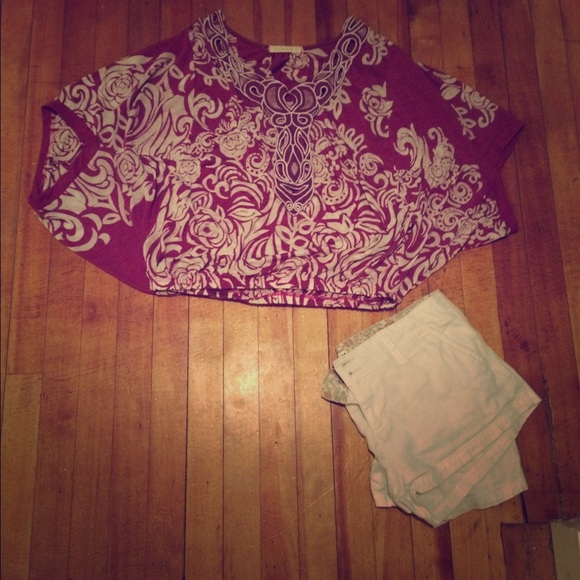 🎈Bundle! Purple Floral shirt & White shorts.