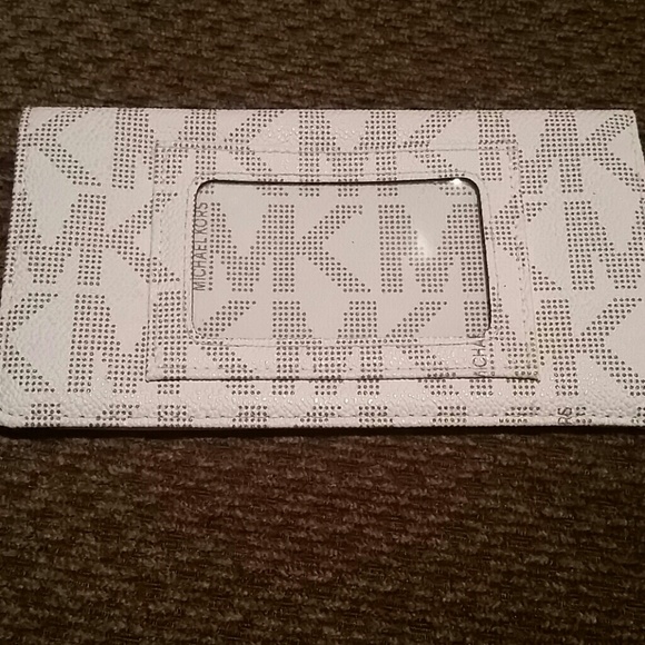 MK Checkbook insert