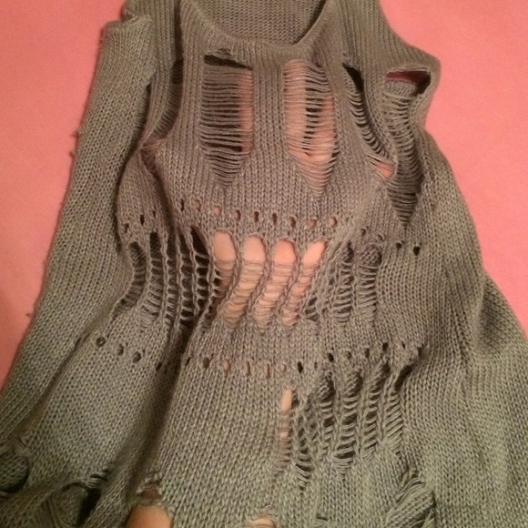 Gray Knit Racerback Sweater Tank - Picture 2 of 4
