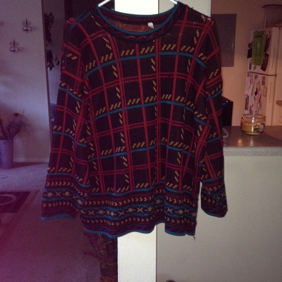 Sweater & shorts bundle