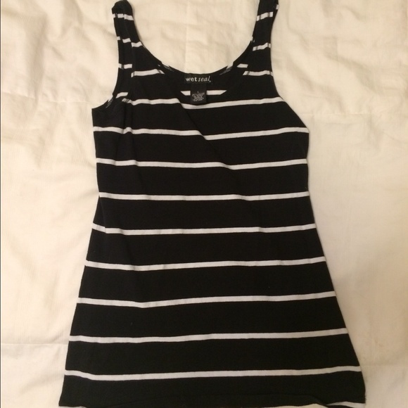 Tank top - Picture 1 of 1