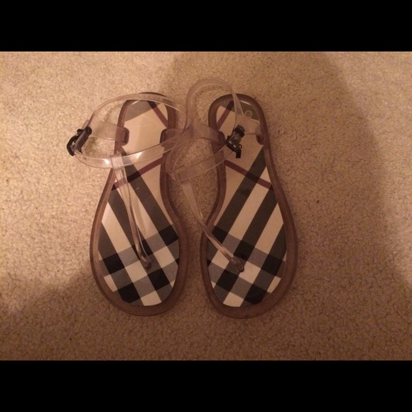 Authentic burberry jelly sandal size 40