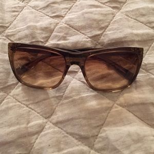 Tory burch sunglasses