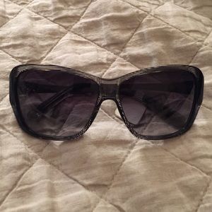 Burberry sunglasses