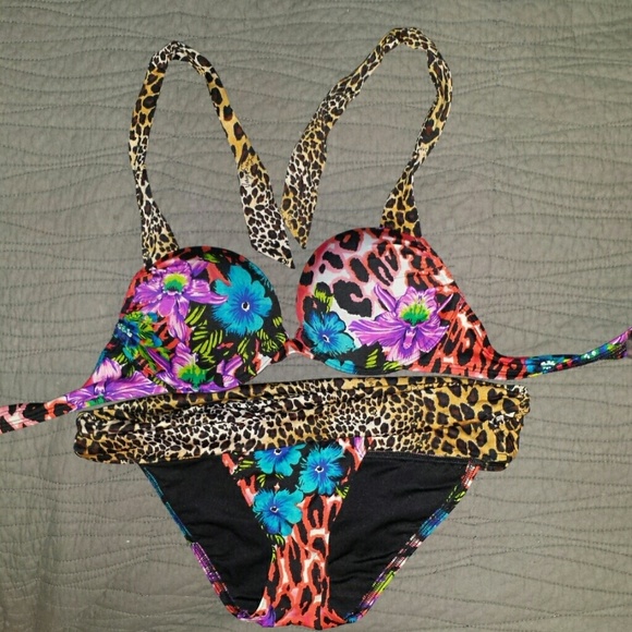 Vs bathing suit