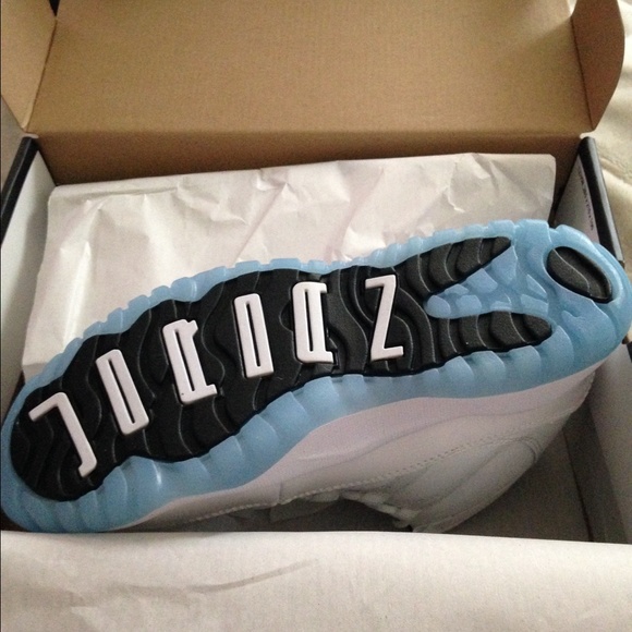 Legend blue 11s - Picture 2 of 4