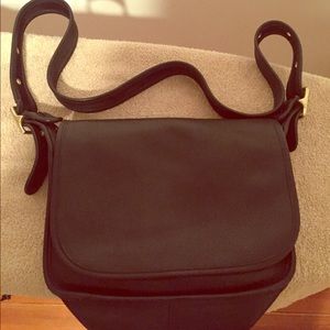 Vintage coach saddle/messenger purse