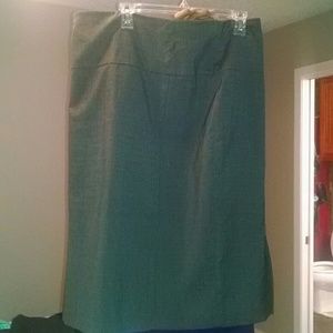 Long grey pencil skirt