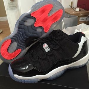 Air Jordan 11 Low Infrared GS