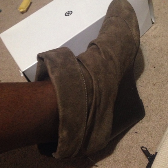 Wedges - Picture 3 of 4