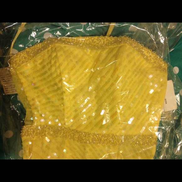 Prom Dress - Picture 3 of 4